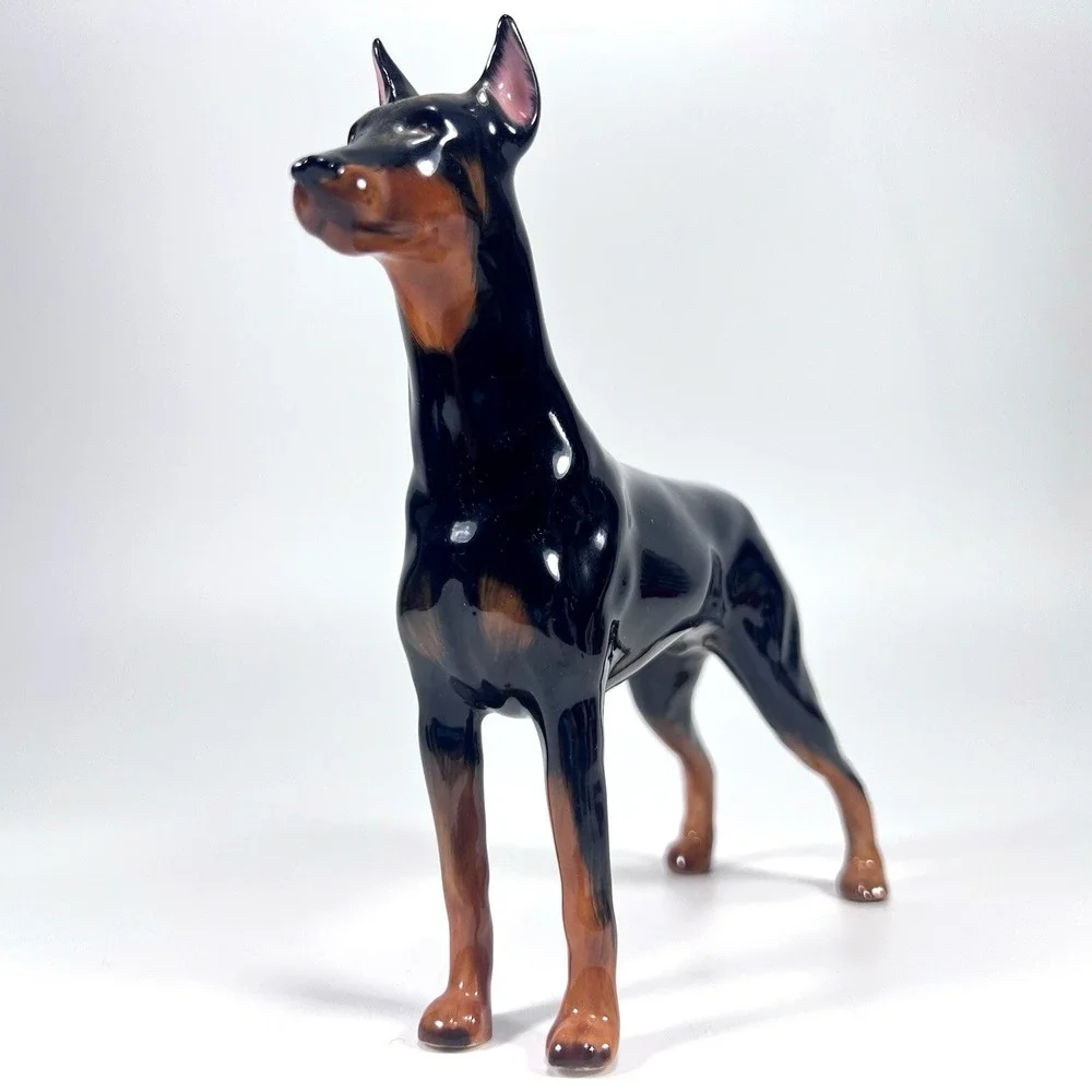 VTG Royal Doulton Doberman Rancho Dobes Storm HN2645 Glossy Dog Figurine England